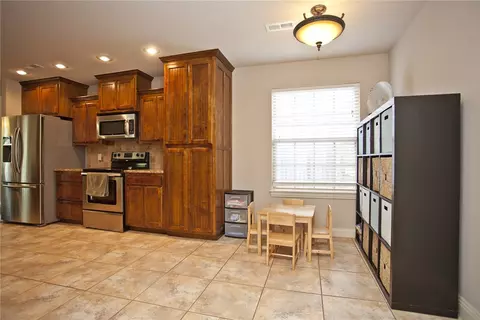 561 Timber Ridge St, Centerton, AR 72719 photo 8