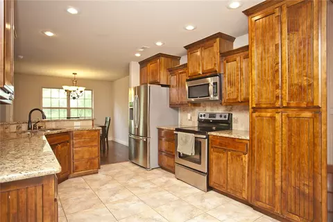 561 Timber Ridge St, Centerton, AR 72719 photo 7