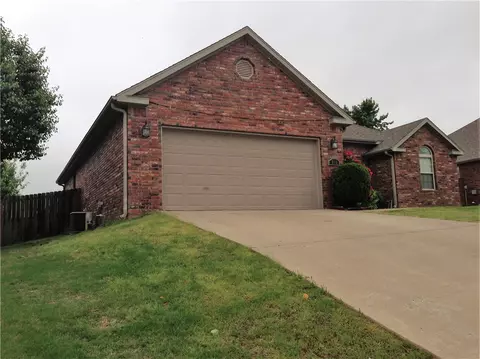 310 Brandons Loop, Springdale, AR 72762 photo 1