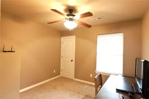 521 Lancaster Rd, Centerton, AR 72719 photo 8