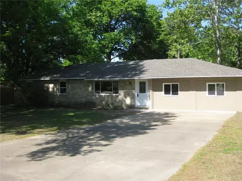 1908 12th St, Rogers, AR 72758 photo 2