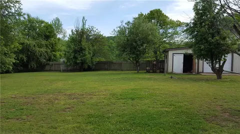 18164 Broadview Dr, Springdale, AR 72764 photo 2