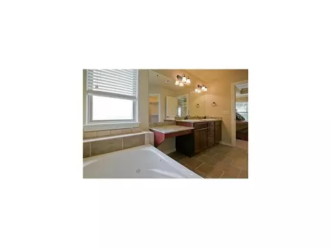 200 Napoli Ln, Centerton, AR 72719 photo 7