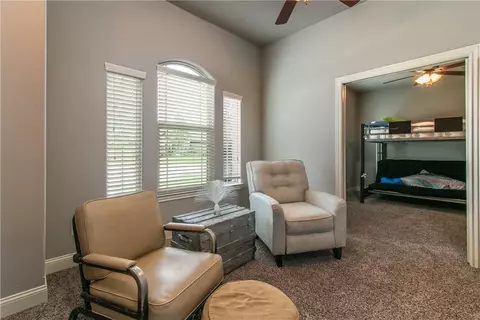 5703 S 60th Pl, Rogers, AR 72758 photo 7