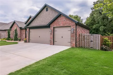 5703 S 60th Pl, Rogers, AR 72758 photo 24