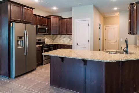 550 Lancaster Rd, Centerton, AR 72719 photo 5