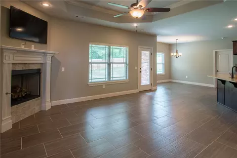 550 Lancaster Rd, Centerton, AR 72719 photo 4