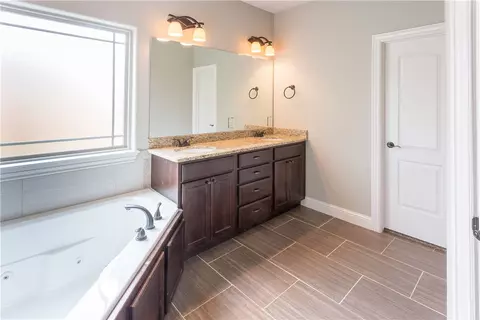 550 Lancaster Rd, Centerton, AR 72719 photo 16