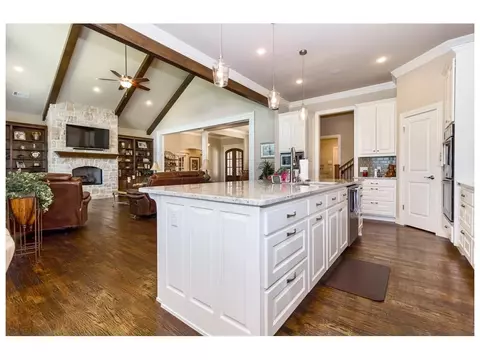 3161 Laurel Cir, Centerton, AR 72719 photo 6