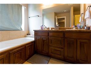 2908 S E St, Rogers, AR 72758 photo 15