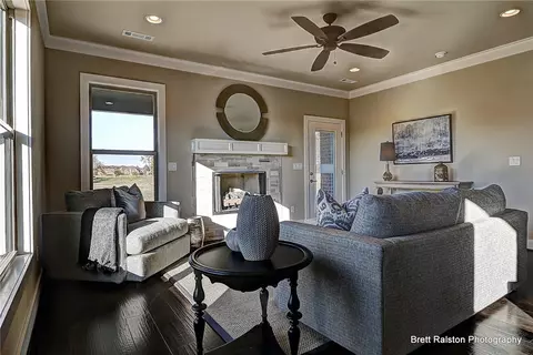 7023 W Brookview Rd, Rogers, AR 72758 photo 3
