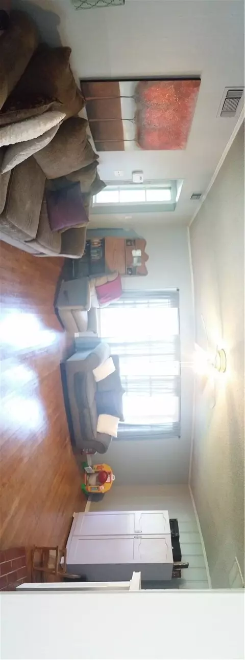 509 Maple Dr, Springdale, AR 72764 photo 2