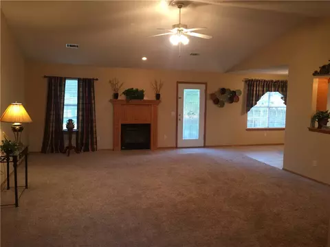 111 Birch St, Centerton, AR 72719 photo 3