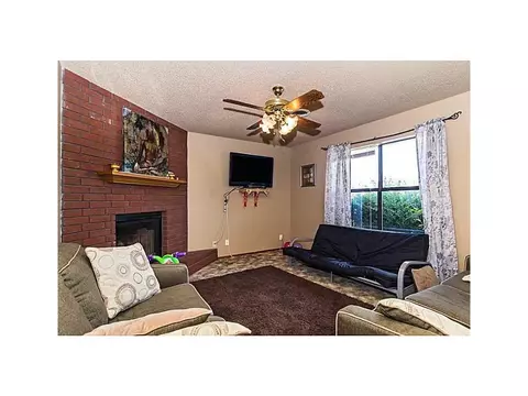 2008 Ashlee Dr, Springdale, AR 72764 photo 3