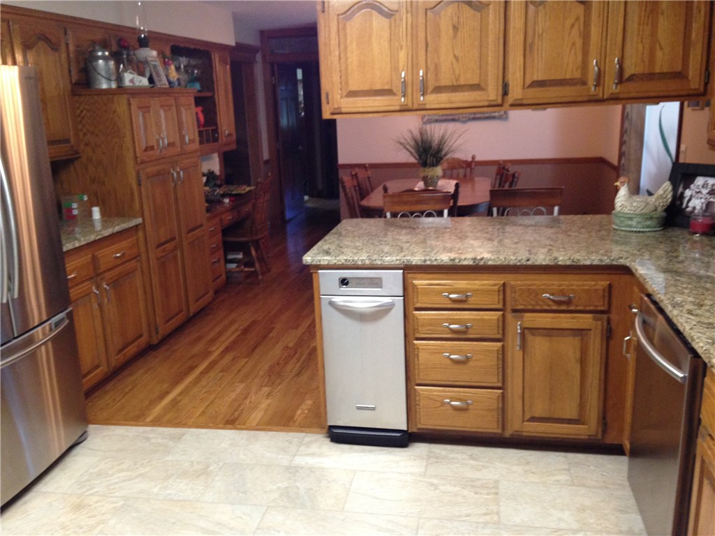  3396 Highway 62 E, Green Forest, AR 72638 photo 17