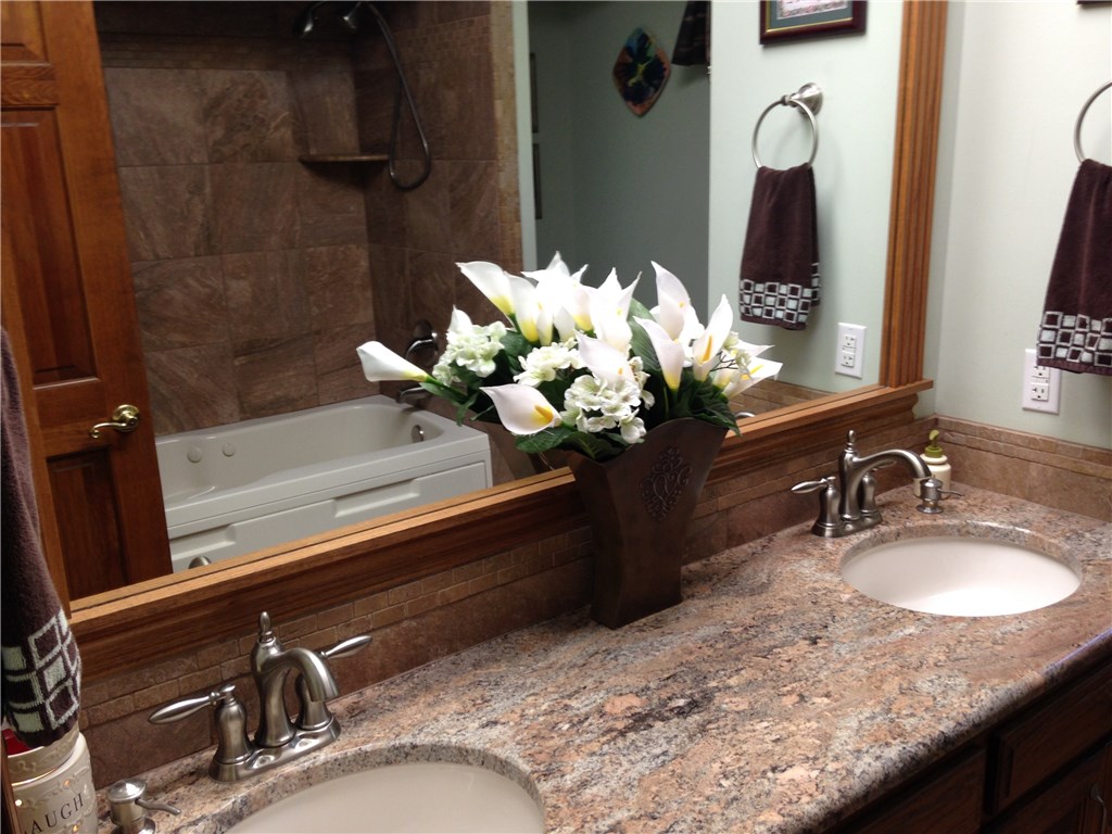 3396 Highway 62 E, Green Forest, AR 72638 photo 16