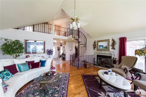 14225 E Skyview Rd, West Fork, AR 72774 photo 4