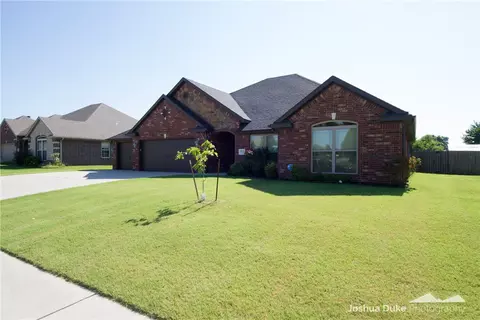 3910 Glenbrook Loop, Springdale, AR 72764 photo 1