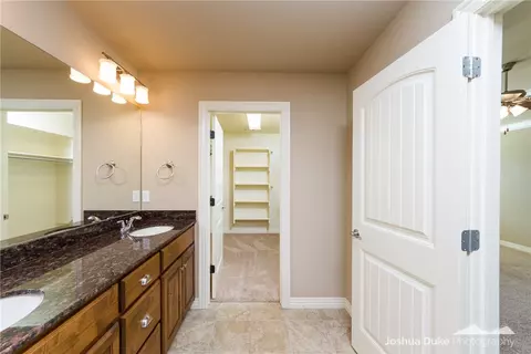 3910 Glenbrook Loop, Springdale, AR 72764 photo 14