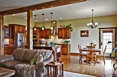 132 Oak View Dr, Sparta, MO 65753 photo 5