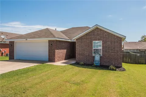 656 Olivia Ln, Centerton, AR 72719 photo 1