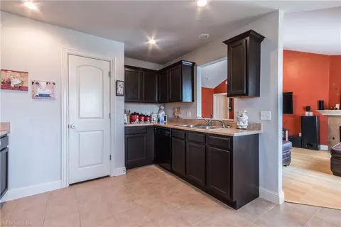 656 Olivia Ln, Centerton, AR 72719 photo 7