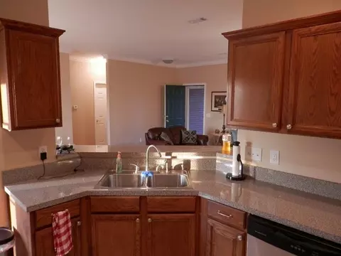 2622 Persimmon St, Springdale, AR 72764 photo 9