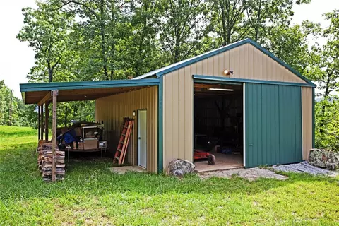 302 Madison 5454, Combs, AR 72721 photo 16