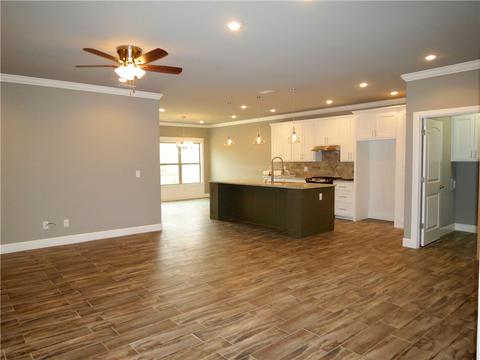 112 E Glendale Ln, Rogers, AR 72758 photo 9