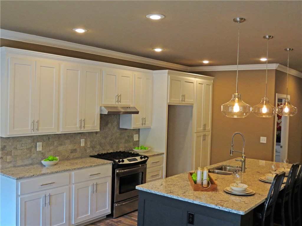 120 E Glendale Ln, Rogers, AR 72758 photo 5