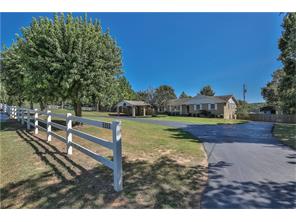 5263 Guy Terry Rd, Springdale, AR 72764 photo 2