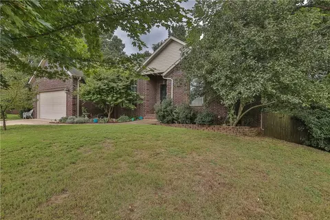1406 Breckenridge Loop, Rogers, AR 72756 photo 2
