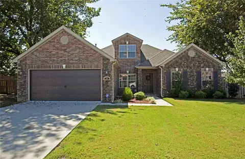 121 Devonshire Ave, Lowell, AR 72745 photo 1