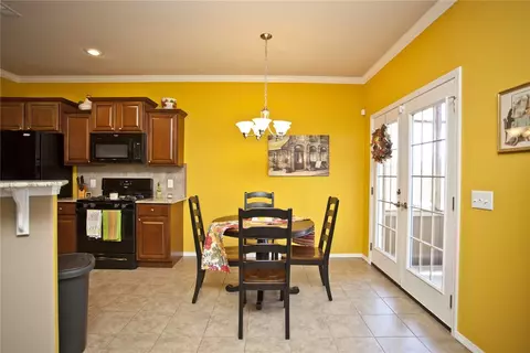 121 Devonshire Ave, Lowell, AR 72745 photo 9