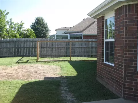 3433 Eaglecrest Cir, Springdale, AR 72762 photo 4