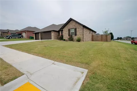 581 Lancaster Rd, Centerton, AR 72719 photo 23