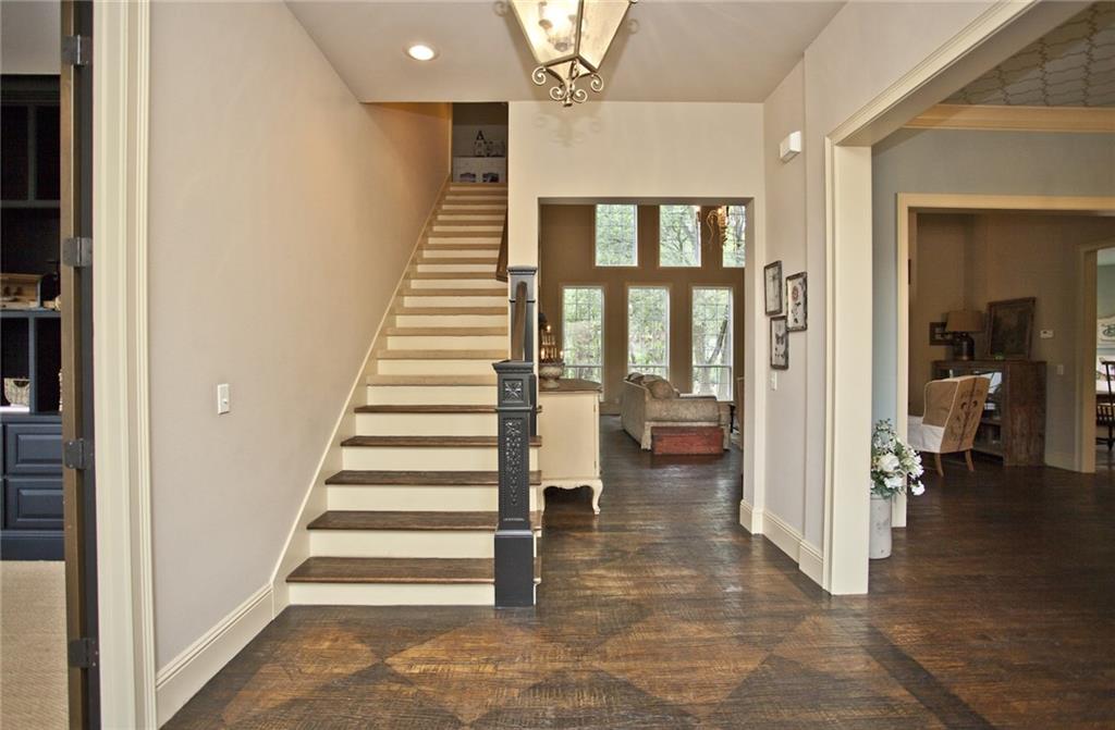 8701 Crest Ln, Springdale, AR 72762 photo 6