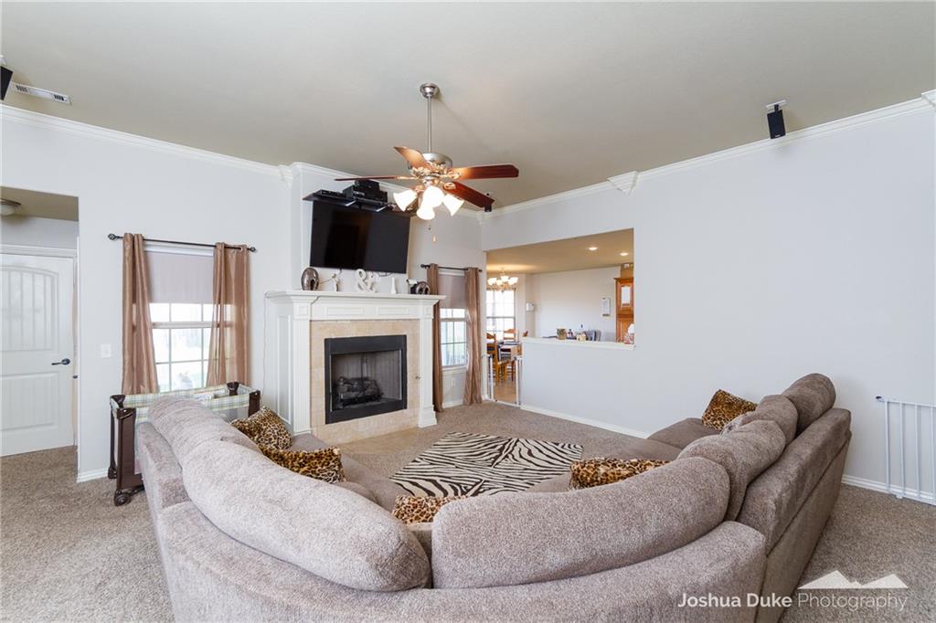 3393 Grayson Ln, Springdale, AR 72764 photo 5