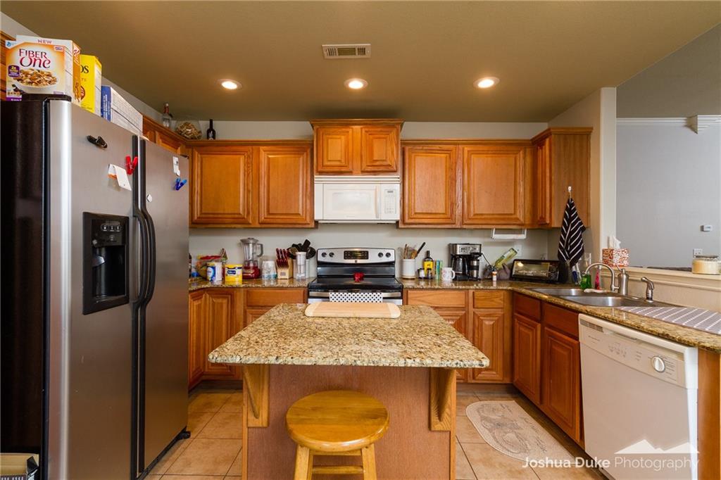 3393 Grayson Ln, Springdale, AR 72764 photo 9