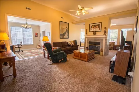 2930 Eaglecrest Cir, Springdale, AR 72762 photo 5