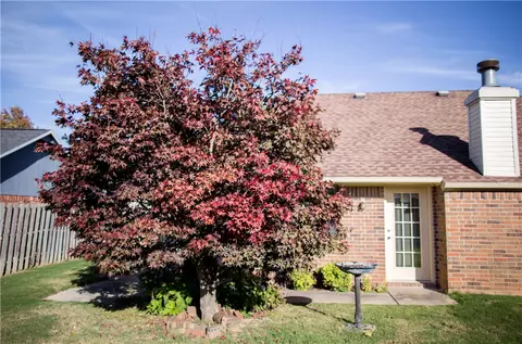 210 Bluff Dr, Lowell, AR 72745 photo 27