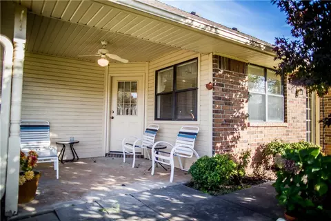 210 Bluff Dr, Lowell, AR 72745 photo 23
