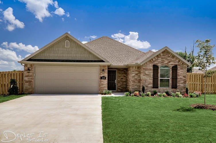 721 Romano Ave, Centerton, AR 72719 photo 1