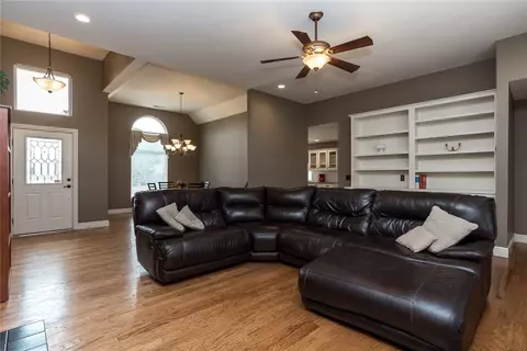 3553 Grapevine Dr, Springdale, AR 72762 photo 5