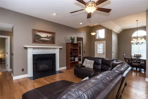 3553 Grapevine Dr, Springdale, AR 72762 photo 4