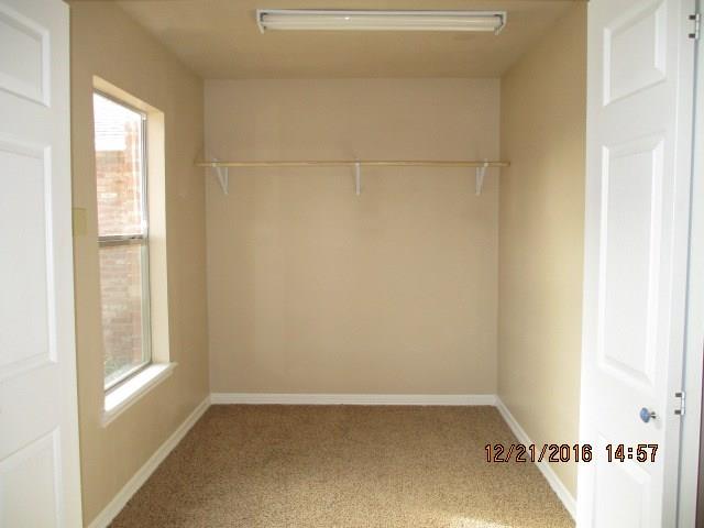 345 Brandons Loop, Springdale, AR 72762 photo 9