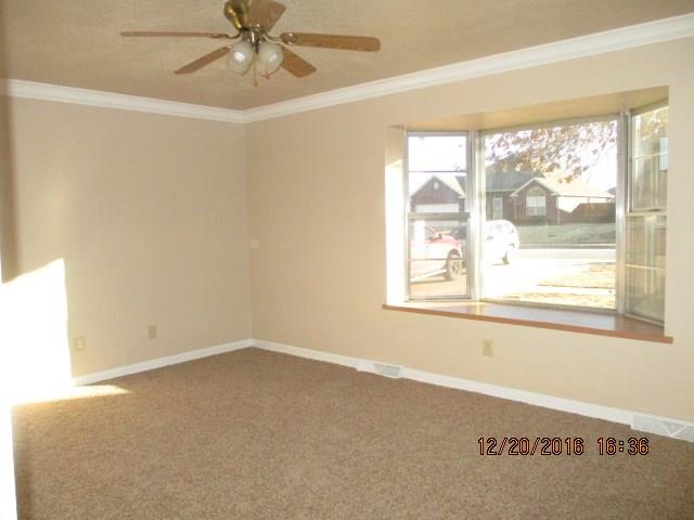 345 Brandons Loop, Springdale, AR 72762 photo 8