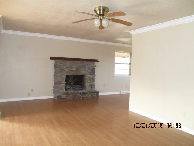 345 Brandons Loop, Springdale, AR 72762 photo 3