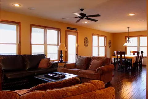 313 Greenwood Dr, Shell Knob, MO 65747 photo 14
