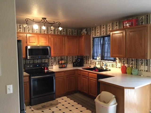 211 Blake Dr, Centerton, AR 72719 photo 6